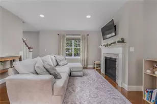 290 Station St, Coventry, RI 02816 - Photo 7