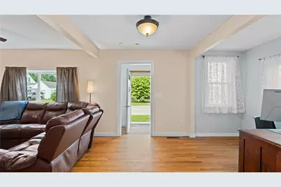 427 Elm Street, Warwick, RI 02888 - Photo 11