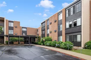401 Bellevue Ave, Newport, RI 02840 - Photo 5