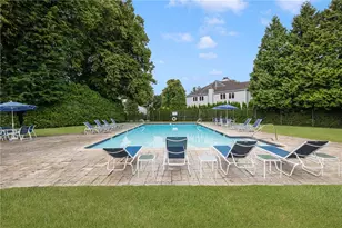 401 Bellevue Ave, Newport, RI 02840 - Photo 21