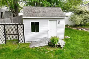 35 Sachem Rd, Narragansett, RI 02882 - Photo 35