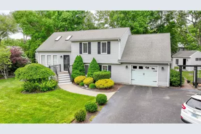 35 Sachem Road, Narragansett, RI 02882 - Photo 1