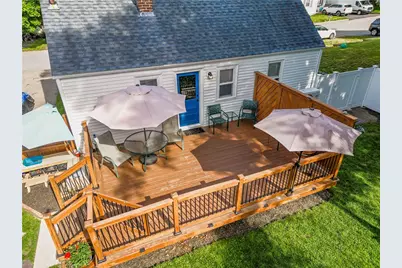 17 Caporal Street, Cranston, RI 02910 - Photo 7