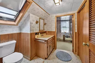 130 Vaughn Ave, Warwick, RI 02886 - Photo 15
