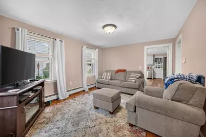 130 Vaughn Avenue, Warwick, RI 02886 - Photo 7