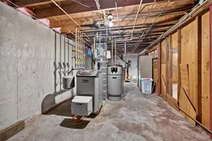130 Vaughn Ave, Warwick, RI 02886 - Photo 21