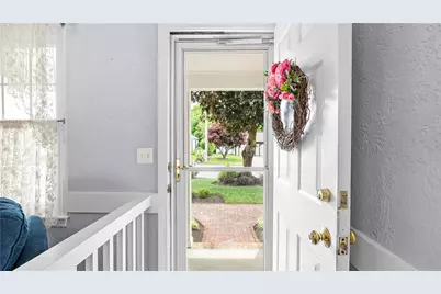 29 Carriage Way, North Providence, RI 02904 - Photo 9