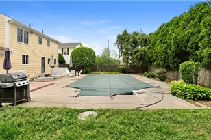 29 Carriage Way, North Providence, RI 02904 - Photo 45