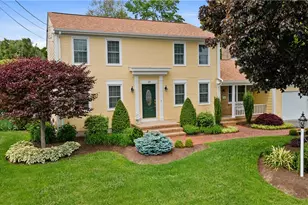 29 Carriage Way, North Providence, RI 02904 - Photo 1