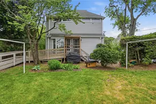 407 Smithfield Ave, Pawtucket, RI 02860 - Photo 47