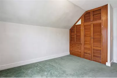407 Smithfield Avenue, Pawtucket, RI 02860 - Photo 29