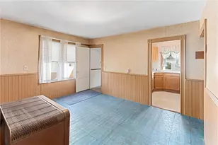82 Owen Ave, Pawtucket, RI 02860 - Photo 23