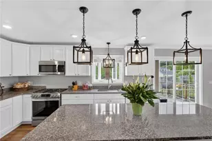 10 Corrine Dr, Johnston, RI 02919 - Photo 3