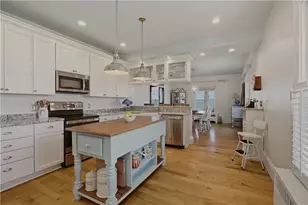 88 Hillside Ave, Tiverton, RI 02878 - Photo 19