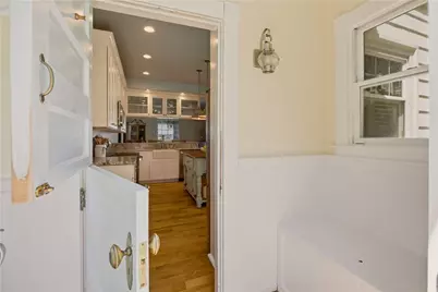 88 Hillside Avenue, Tiverton, RI 02878 - Photo 43