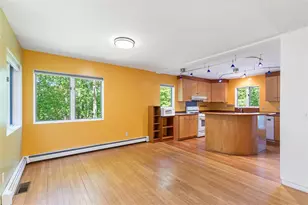 201 White Horn Dr, South Kingstown, RI 02881 - Photo 9