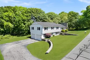 7 Westwood Dr, Portsmouth, RI 02871 - Photo 43
