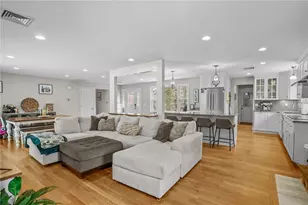 42 Georgiana Dr, Cumberland, RI 02864 - Photo 7