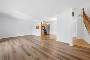 200 Mayfield Ave, Cranston, RI 02920 - Photo 5