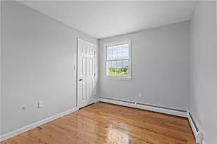 236 Dexter St, Portsmouth, RI 02871 - Photo 17