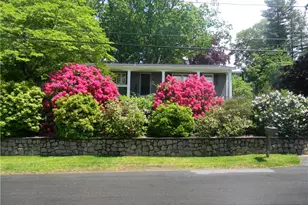 90 Quaker Dr, West Warwick, RI 02893 - Photo 3