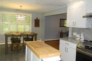 90 Quaker Dr, West Warwick, RI 02893 - Photo 15