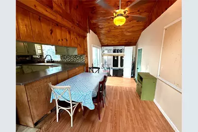 52 Duchess Road, Cumberland, RI 02864 - Photo 3