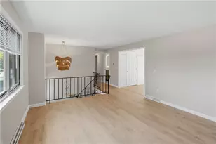 247 Asylum Rd, Warwick, RI 02886 - Photo 7