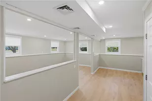 247 Asylum Rd, Warwick, RI 02886 - Photo 19