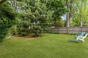 30 Wright Pl, Barrington, RI 02806 - Photo 17