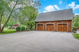 357 Congdon Dr, South Kingstown, RI 02879 - Photo 41