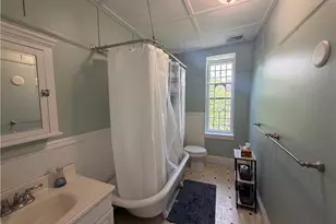 44 Everett St, Newport, RI 02840 - Photo 13