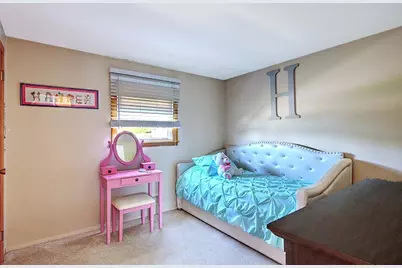 62 Meadowcrest Drive, Cumberland, RI 02864 - Photo 19