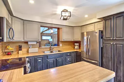 62 Meadowcrest Drive, Cumberland, RI 02864 - Photo 11
