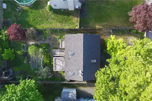 23 Lawndale Dr, Warwick, RI 02818 - Photo 49