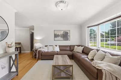 127 Sun Valley Drive, Cumberland, RI 02864 - Photo 3