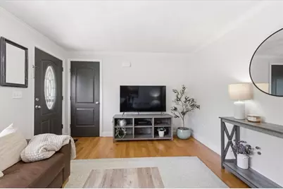 127 Sun Valley Drive, Cumberland, RI 02864 - Photo 5