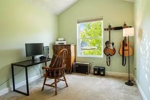 301 W Shore Rd, Warwick, RI 02886 - Photo 17