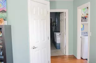 39 Sunrise Ave, West Warwick, RI 02893 - Photo 19