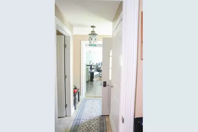 39 Sunrise Avenue, West Warwick, RI 02893 - Photo 23