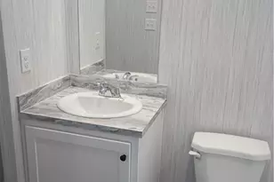 34 Langdon Ave, Pawtucket, RI 02861 - Photo 9