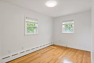 3 Ruth St, Middletown, RI 02842 - Photo 13
