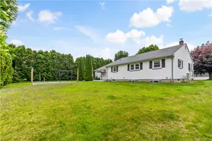 3 Ruth St, Middletown, RI 02842 - Photo 27