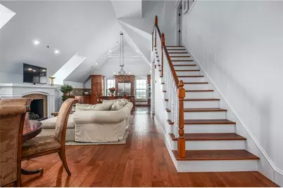 1000 Chapel View Boulevard #312, Cranston, RI 02920 - Photo 9