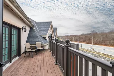 1000 Chapel View Boulevard #312, Cranston, RI 02920 - Photo 13