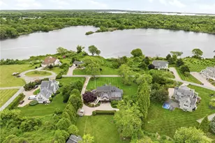 112 W Willow Ln, Charlestown, RI 02813 - Photo 5