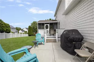 35 Gianna Dr, Cranston, RI 02921 - Photo 31
