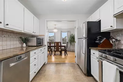 35 Gianna Drive, Cranston, RI 02921 - Photo 13