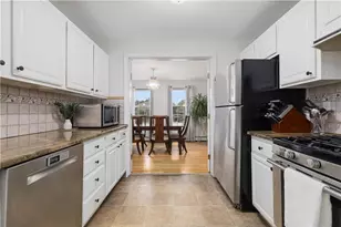 35 Gianna Dr, Cranston, RI 02921 - Photo 13