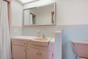 183 Lawn St, Providence, RI 02908 - Photo 39